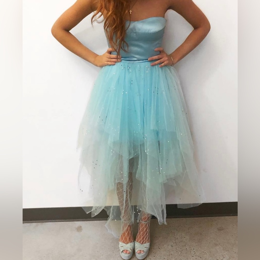 Sherri Hill size 2 women’s Dolly Tulle Homecoming/Prom Dress